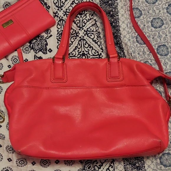 Julia satchel and matching wallet - Picture 3 of 9